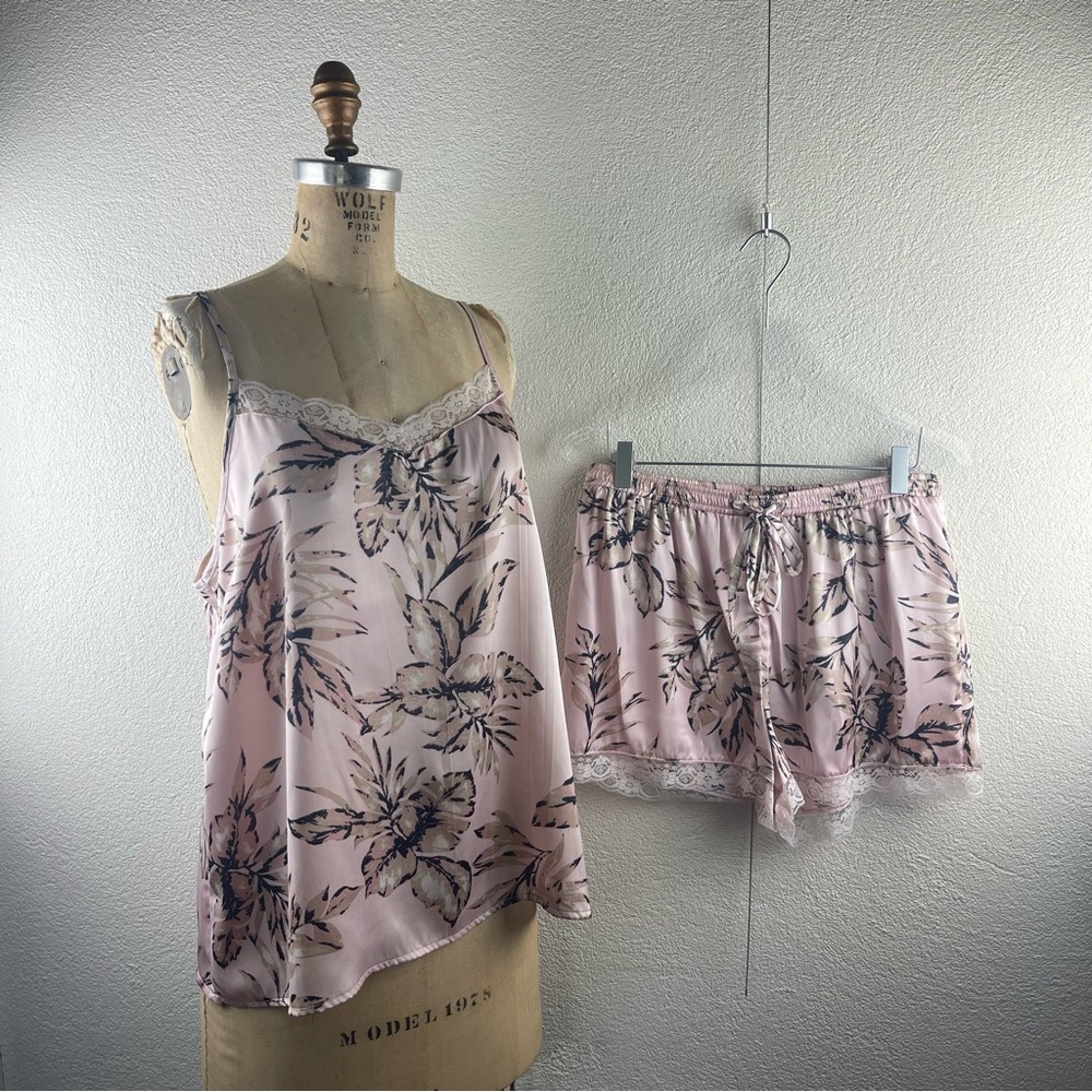 Revolve l L House of Harlow Satin Floral Resort Exotic Feminine Cami Pajamas Set